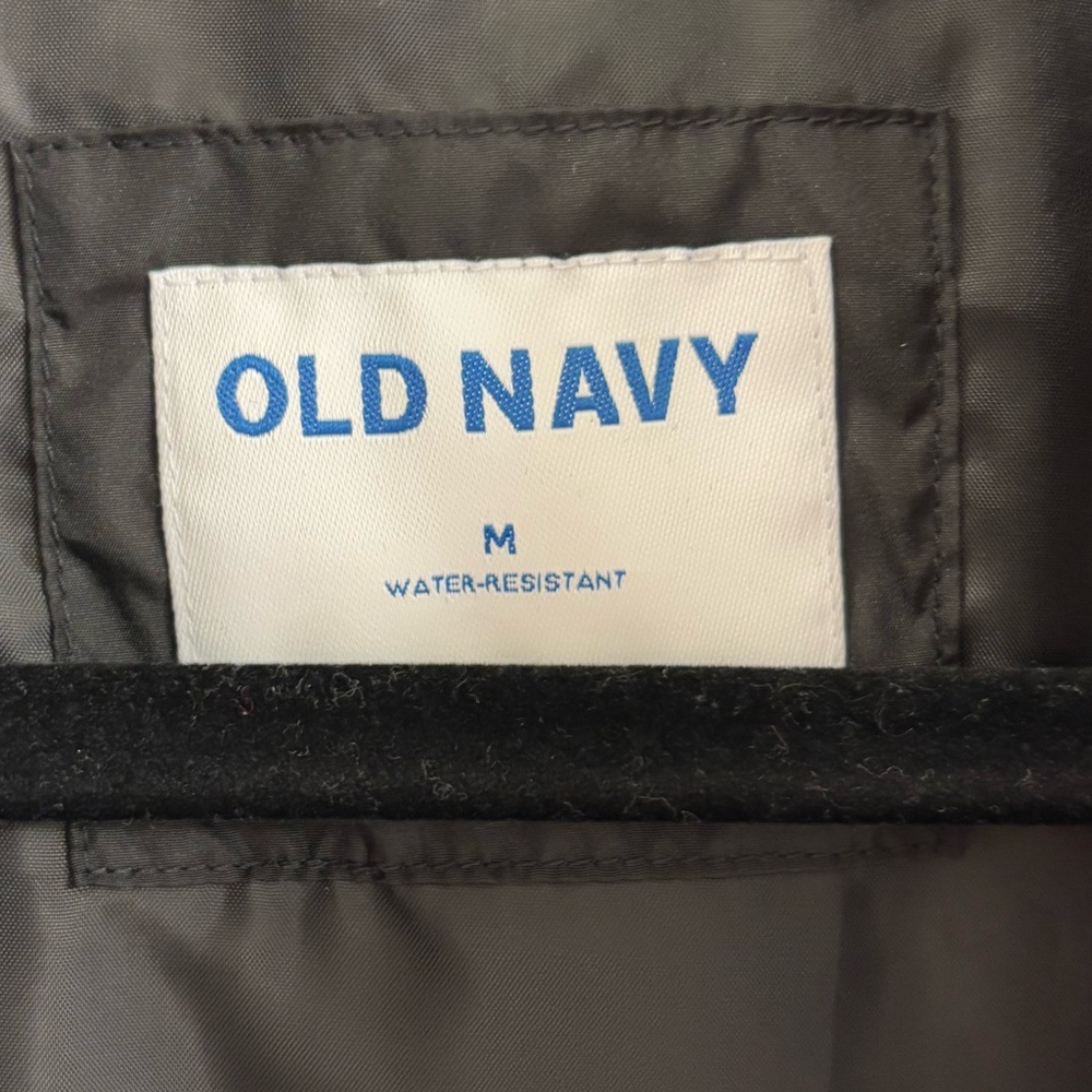 Old Navy Black Puffer Zip-up Vest - Picture 3 of 4